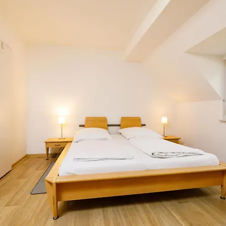 Апартаменты Zum Streckelsberg By Interhome